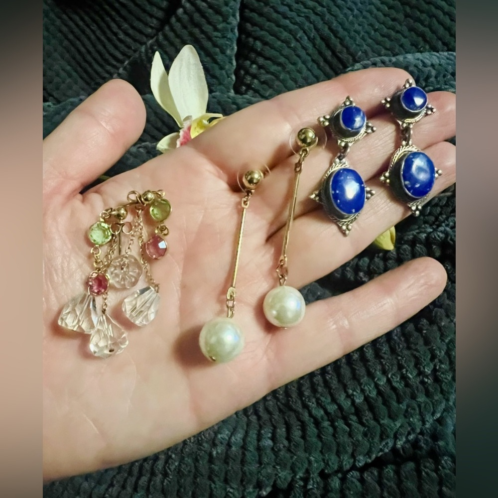 Vintage Estate Earrings lot - Picture 6 of 6